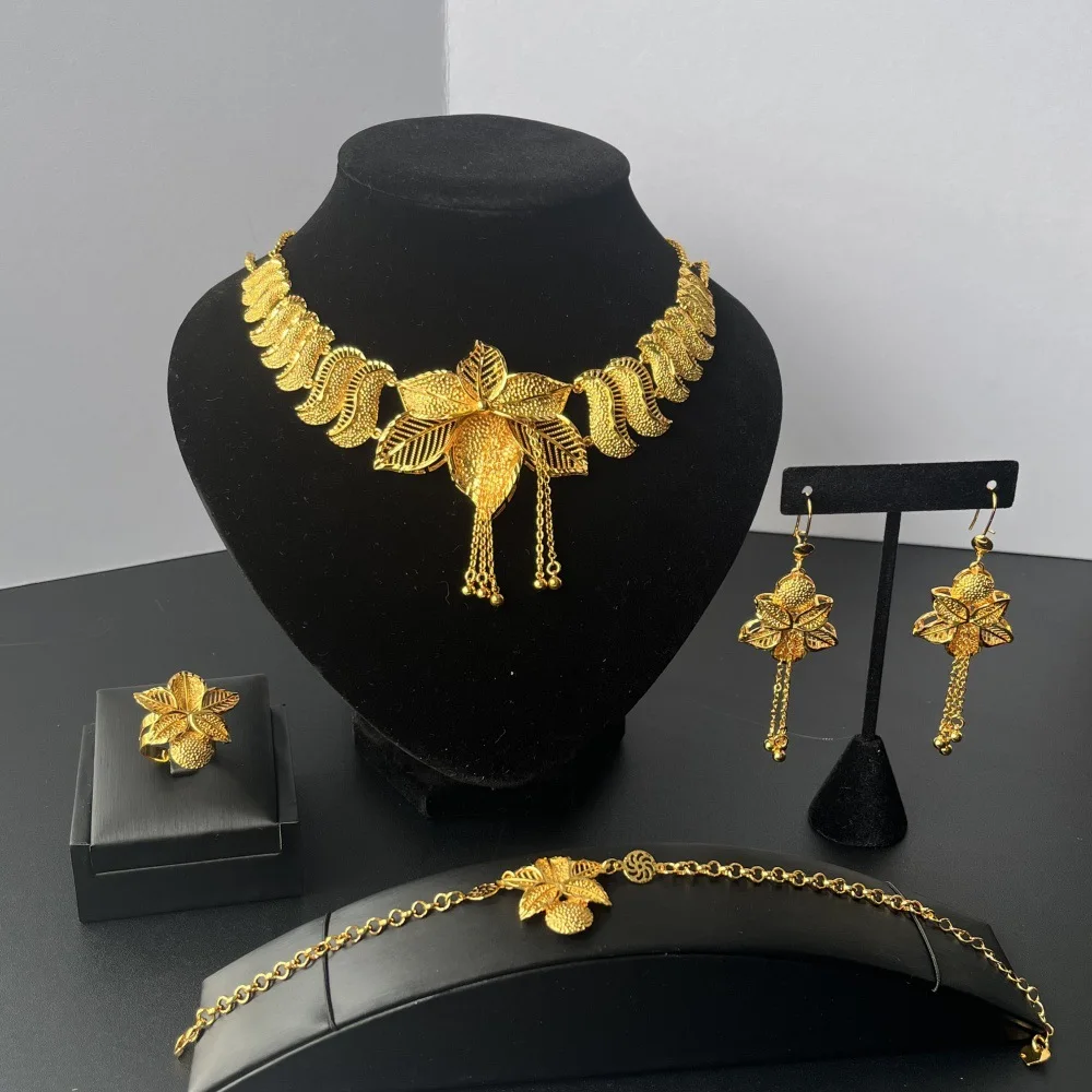 

Fashion Dubai 24K Gold Plated Customized Necklace Earrings Rings Bracelets Wedding Christmas Gift Jewelry Set for Lovers DD10955