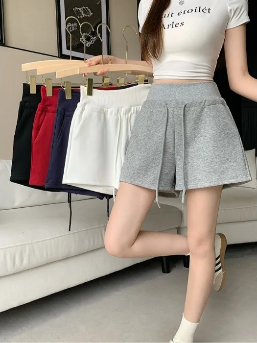 

Summer plus Size Casual Elastic Waist Shorts Fashionable Concealing Meat Slimming Trendy Hot Pants Ladies High Waist Wide Leg...