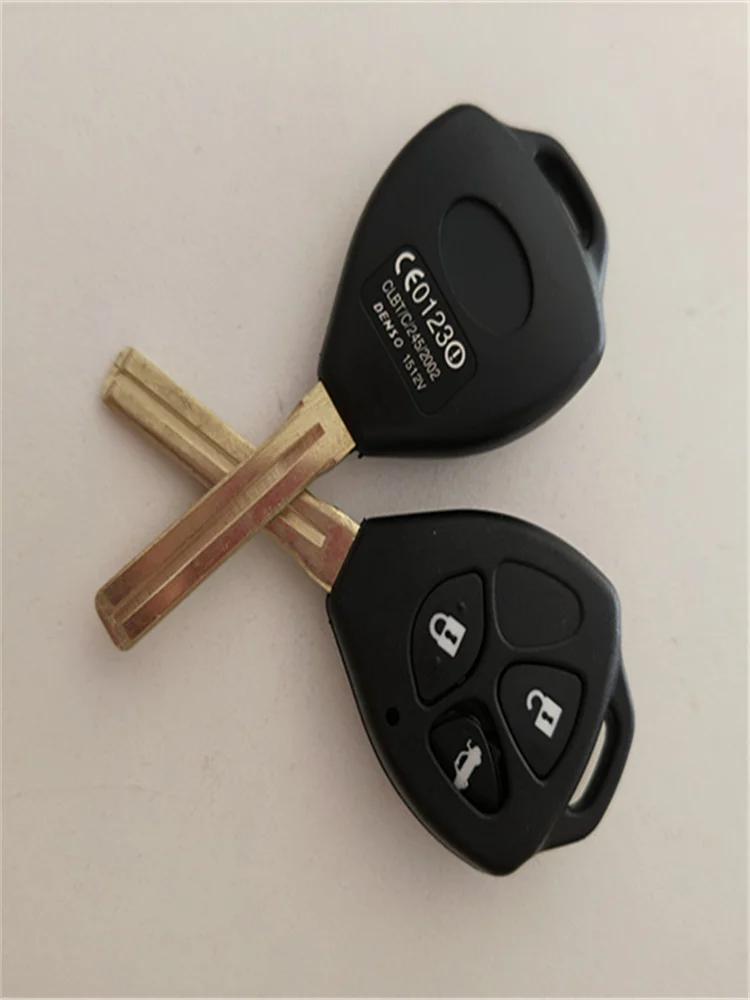 5pcs For Toyota Crown RAV4 Yaris Prado Tarago Corolla REIZ Avalon Venza TOY48 Replacement Remote Car Key Shell