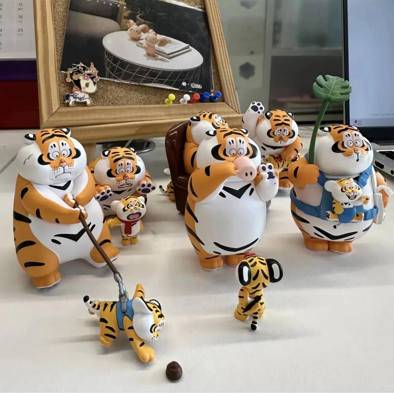 I'M Not A Fat Tiger Cute Mystery Box The Father Is Kind And The Son Filial Series Blind Box Collectible Doll Kid Holiday Gift