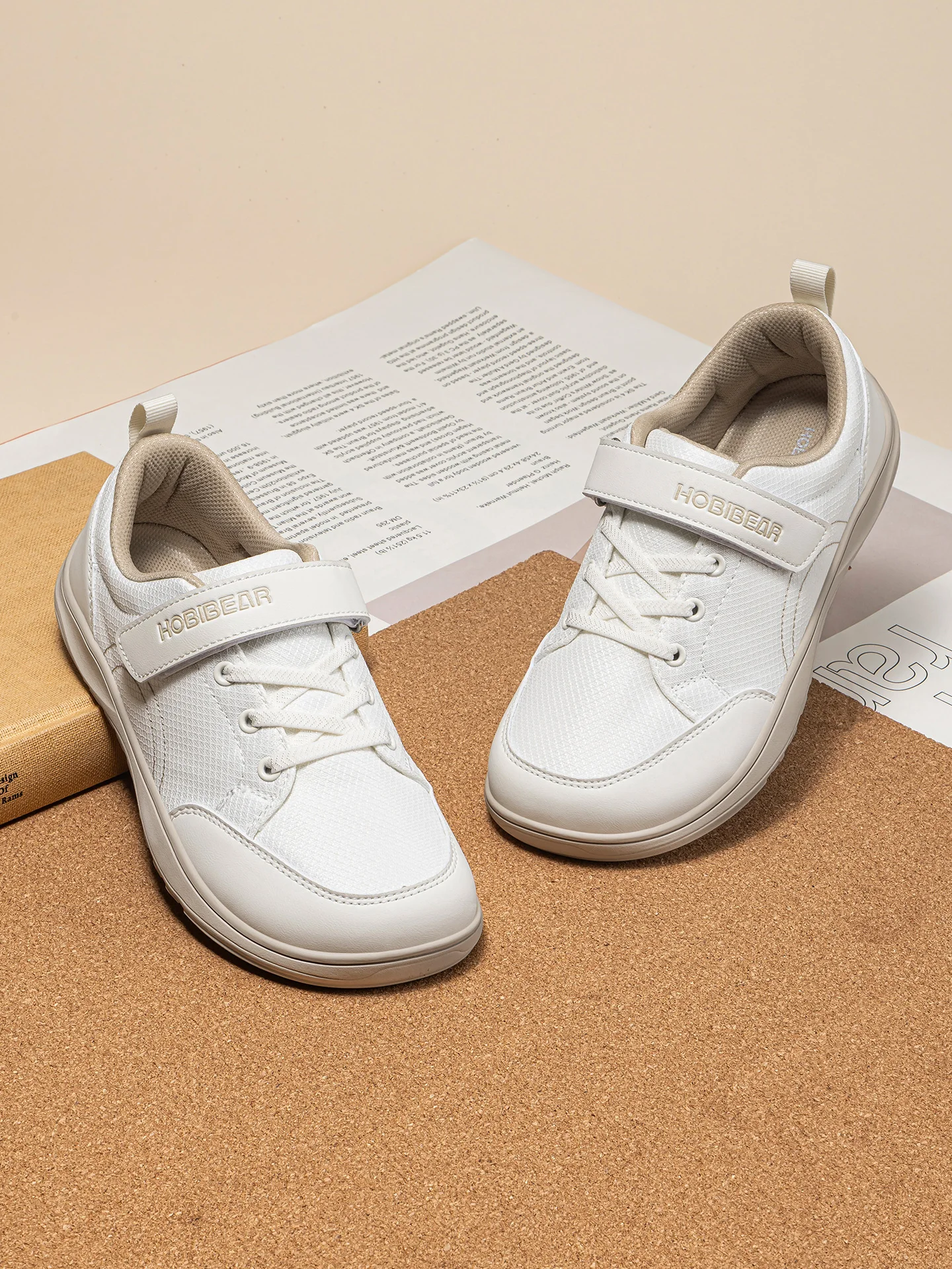 HOBIBEAR Breitpassform Kinderschuhe Barfuß-Sneaker mit Klettverschluss Kunstleder Mesh Leichte Zero-Drop Laufschuhe – Detail 11