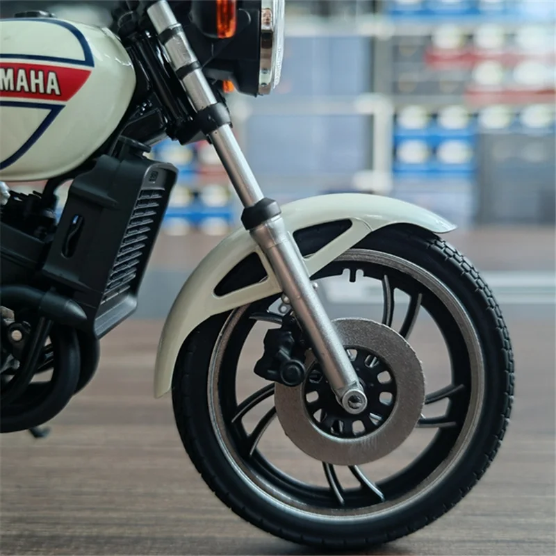 1:12 YAMAHA RZ250 RD250LC Model Motocykla Wyścigowego ze Stopu, Odlewany Ciśnieniowo, Motocykl Uliczny Crossowy Sportowy, Symulacja, Prezent dla Dzieci