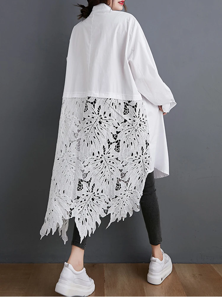 [EAM] Women Black Back Lace Big Size Long Blouse New Stand Collar Long Sleeve Shirt Fashion Tide Spring Autumn 2024 1DH5873