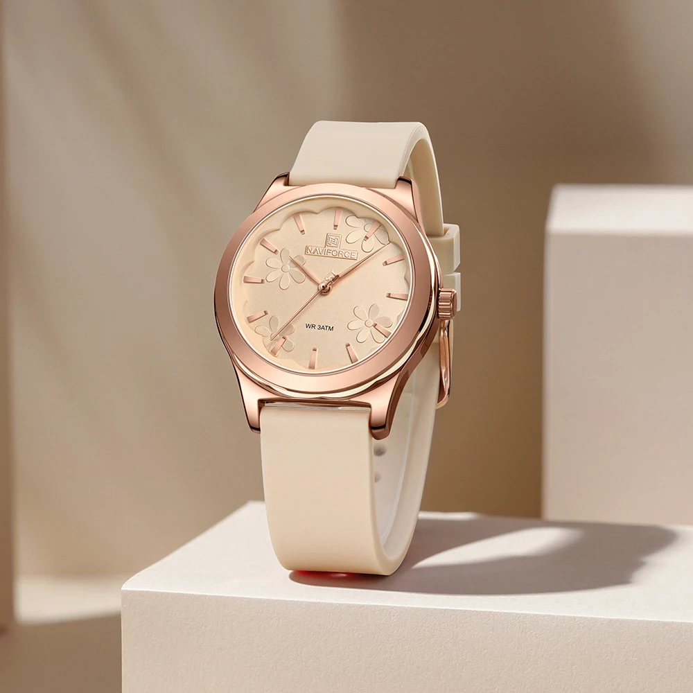 NAVIFORCE Womens Watches Fashion Casual Ladies Quartz Watch Waterproof Luminous Simple Leather Luxury Women Watches