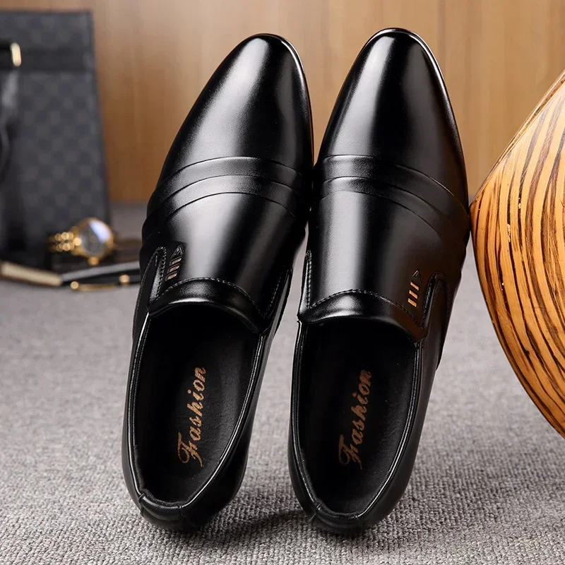 Mens Dress Shoes PU Leather Fashion Men Business Dress Loafers Pointy Black Shoes Oxford Breathable Pointed Formal Wedding Shoes