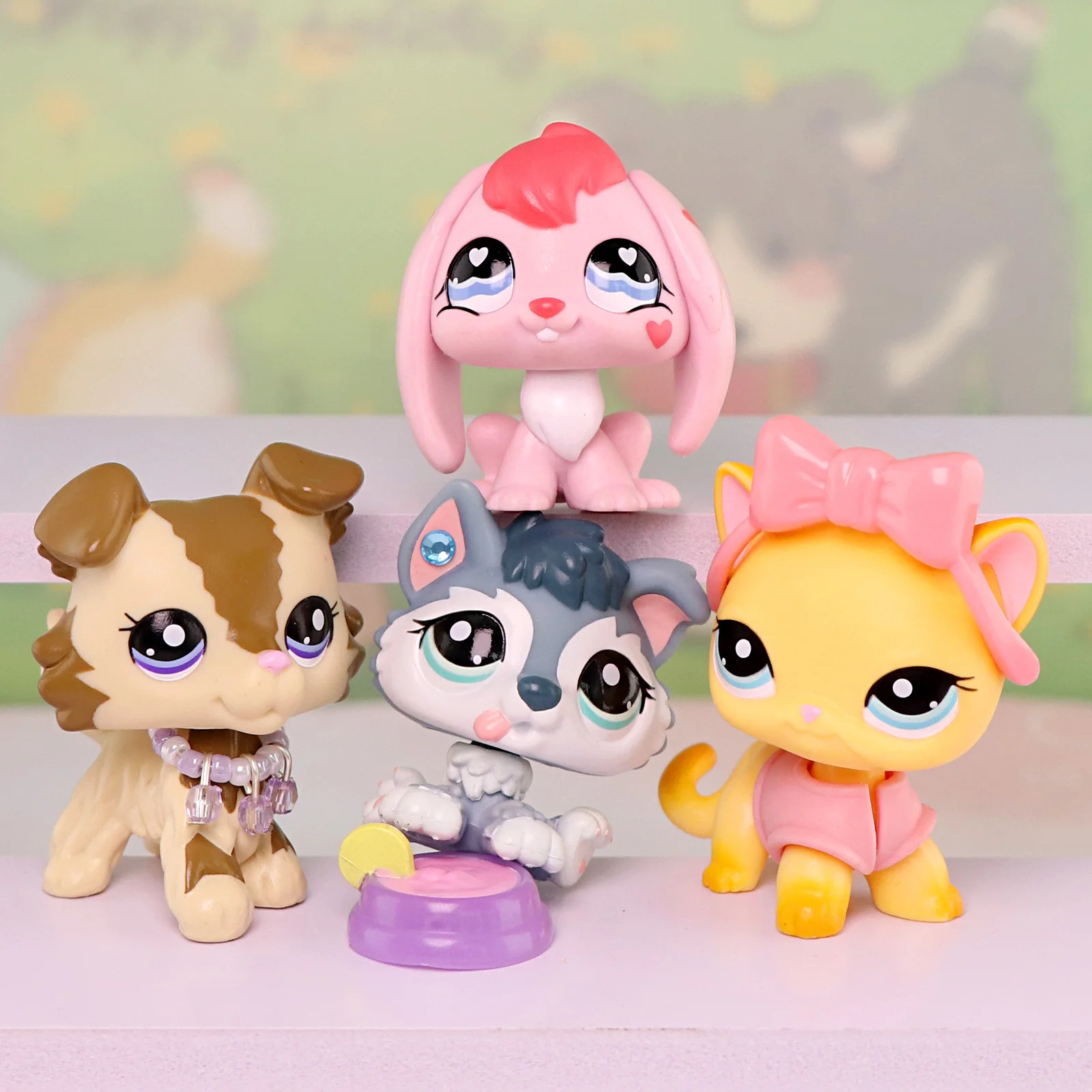 

4 pcs Minilpsshop Bobble Head Toy Rare Rabbit #557 Collie #2210 Husky Puppy #2036 Shorthair Cat #339 Gifts for Children for lps