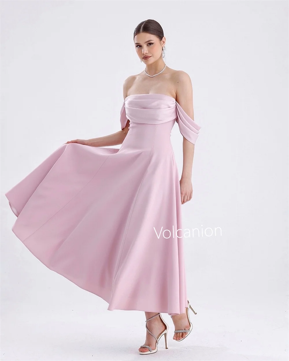 Jersey personalizado drapeado Línea A vestidos midi con hombros descubiertos ocasión a medida estilo moderno elegante simple