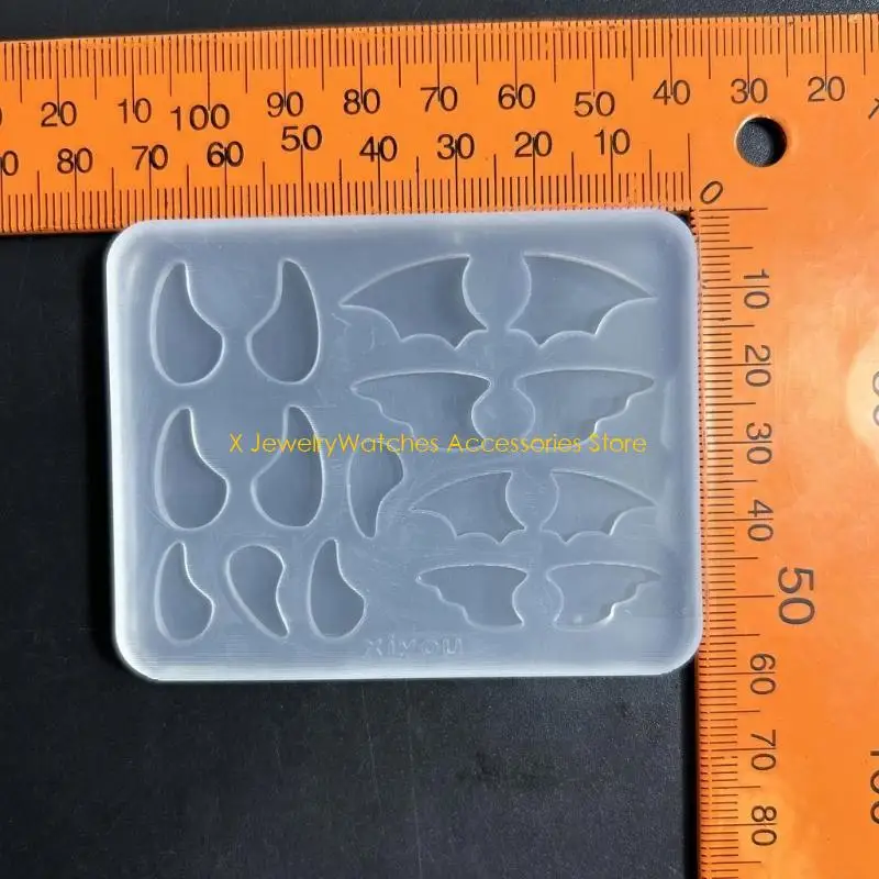 

31KD Fish Silicone Mold Hollow Epoxy Shaker Filling Silicone Mold for Quicksand Mold