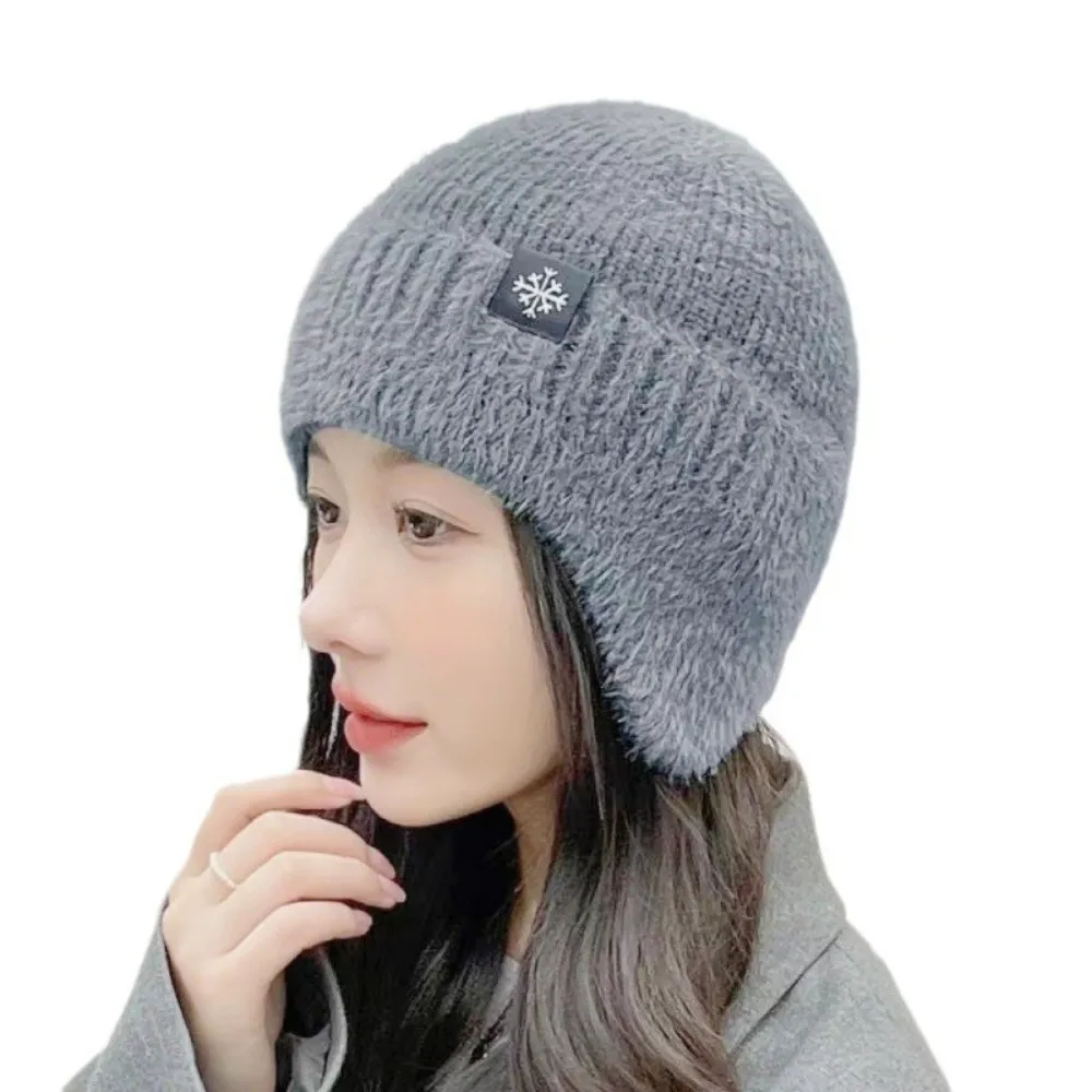 Fashion Warm Windproof Earflap Winter Hat Knitted Soft Material Beanies Cap Winter Knitted Beanie Winter Season