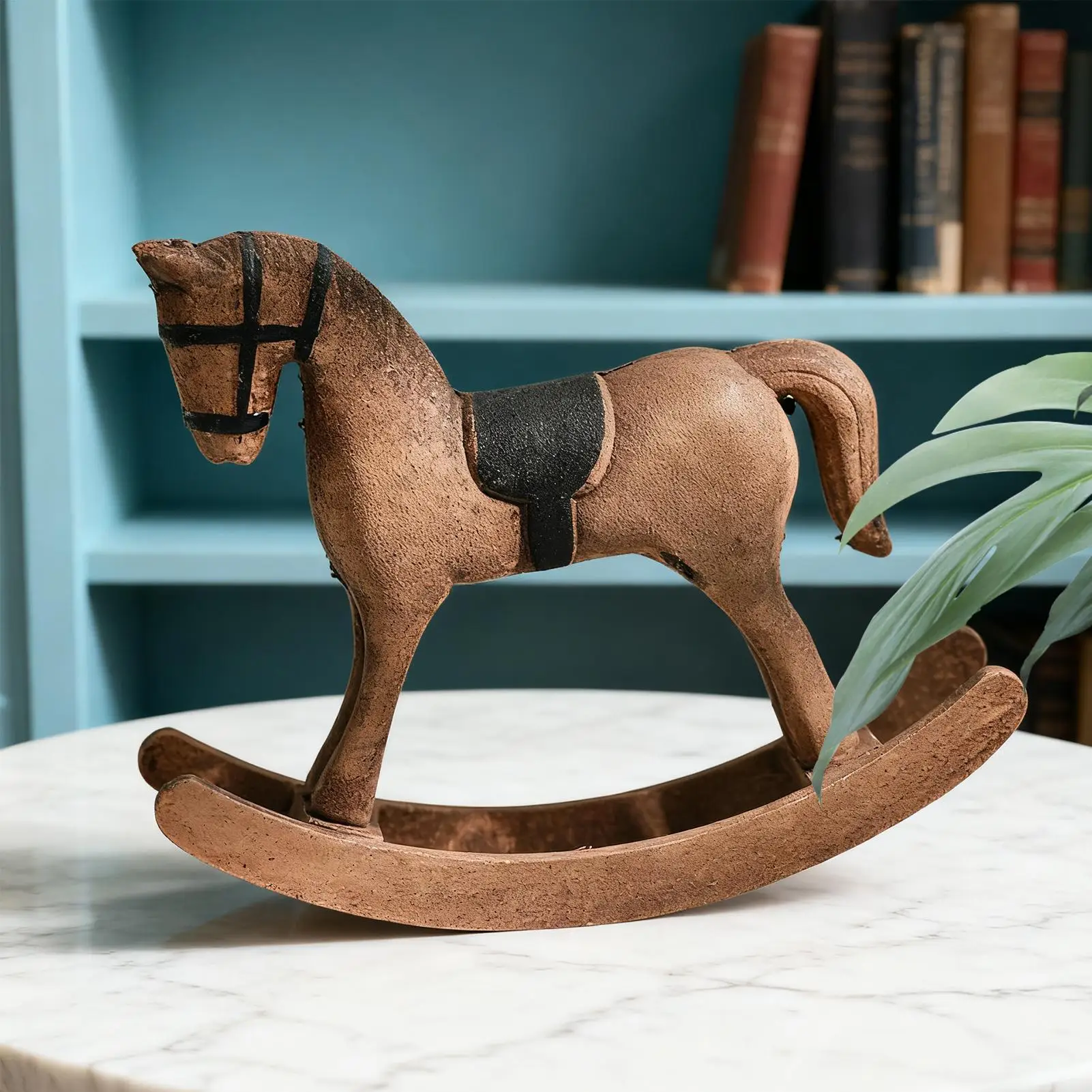 Figurine de cheval à bascule en bois sculptée à la main, sculpture de cheval pour bureau, décoration de bureau, ornement artistique d'équilibre