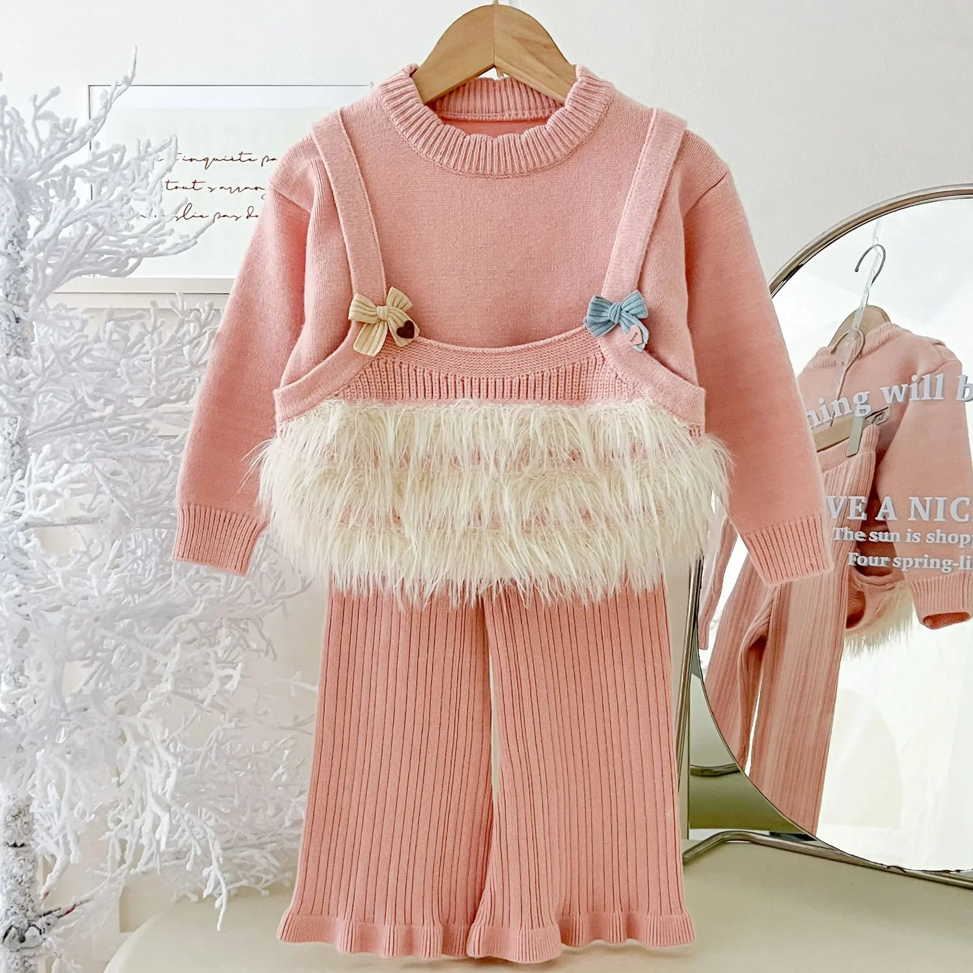 Girls Suit 2026 Spring And Autumn New Childrens Clothing Girls Baby Fashion Plush False Two Sweater Pants Two Sets Casual