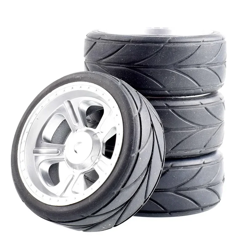 4 stuks 1/10 RC Rally Wielen 64mm met Rubberbanden - Universele Pasvorm voor TAMIYA TT02 XV01 HSP 94123 HPI KYOSHO WLtoys On-Road Racing
