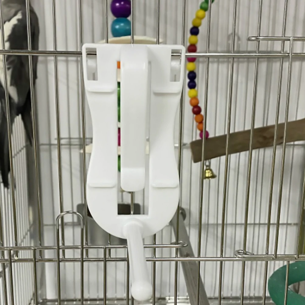 

4Pcs Parrot Vegetable Clip Durable Plastic Fixed Clamp Bird Cage Accessory Practical Feeding Device for Fruits Vegetables