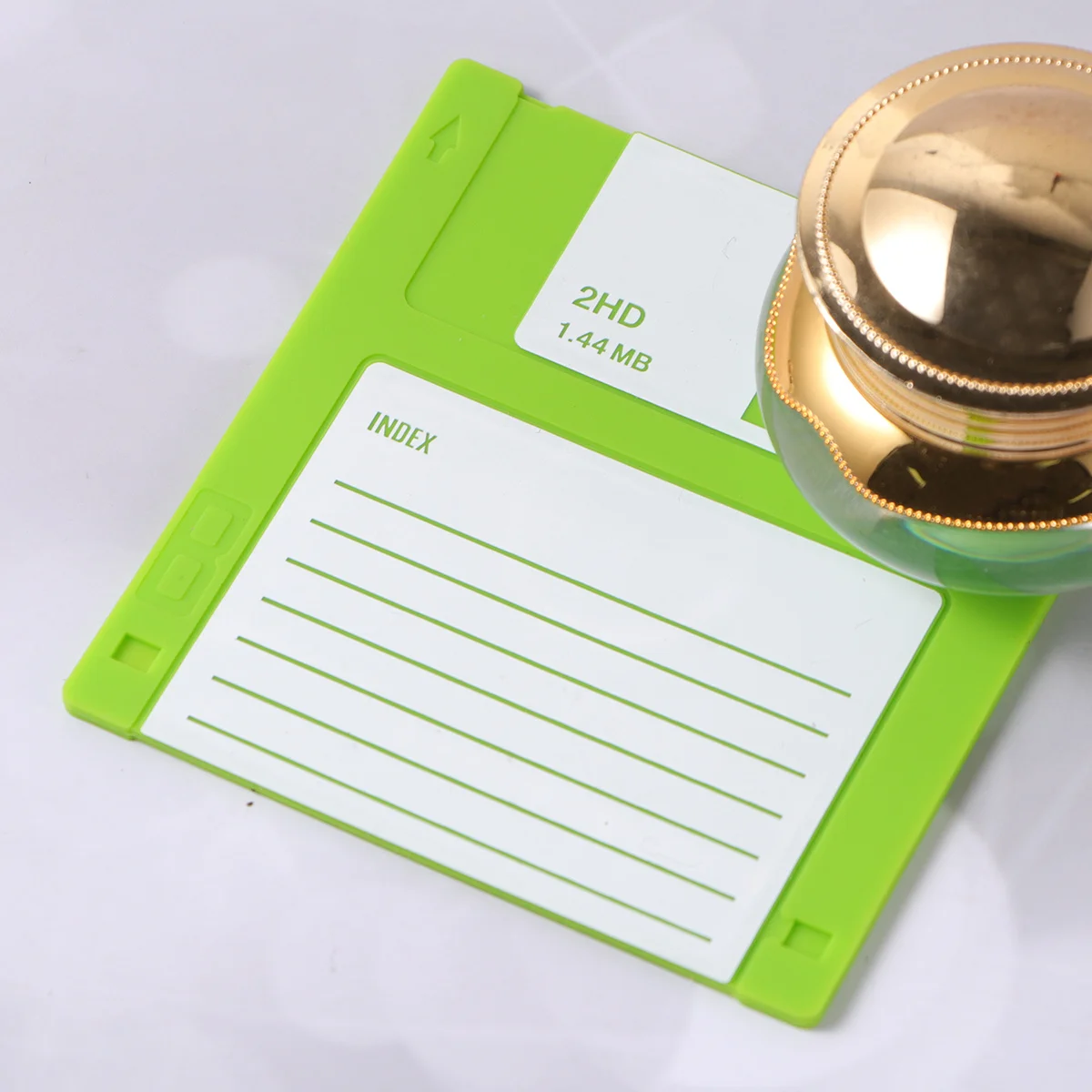 

6Pcs High Temperature Resistance Silicone Coasters Floppy Disk Writable Heat Insulation for Home Kitchen Offices