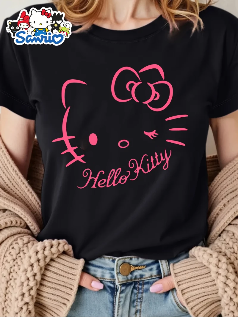 تي شيرت نسائي بأكمام قصيرة من Hello Kitty Sanrio لعام 2025 باللون الأبيض والوردي الفاخر الراقية لكل من الرجال والنساء Y2k