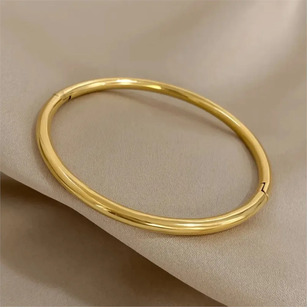 Minimalist Stainless Steel Polished Round Bangle for Women Vintage Hypoallergenic Material Prevent Allergy Blacelet Jewelry Gift