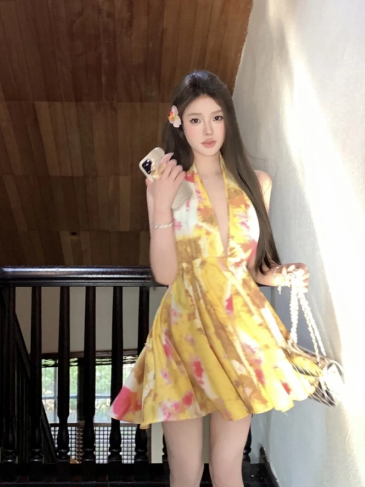 Oszałamiająca, plażowa, lekka w dotyku spódnica letnia w stylu Dr Design Sensation, mały rozmiar, nadruk, elastyczna talia, krój A...