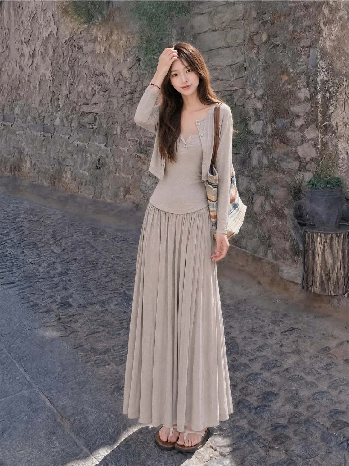 Early Autumn New Style Korean Pure Color Slim Fit Dress Women's Cardigan Two-Piece Set Fashionable Long Strapless Gown