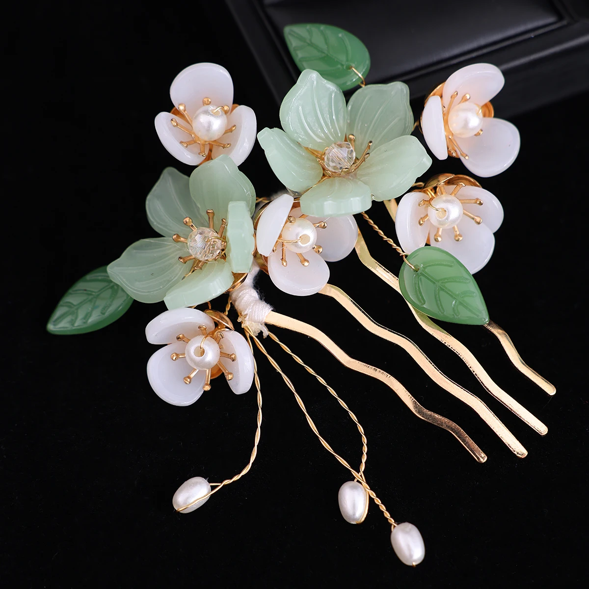 Vintage Handmade ดอกไม้ไข่มุกหวีผมสําหรับเจ้าสาวงานแต่งงานอุปกรณ์เสริมผม Headpiece Party Pageant ของขวัญ