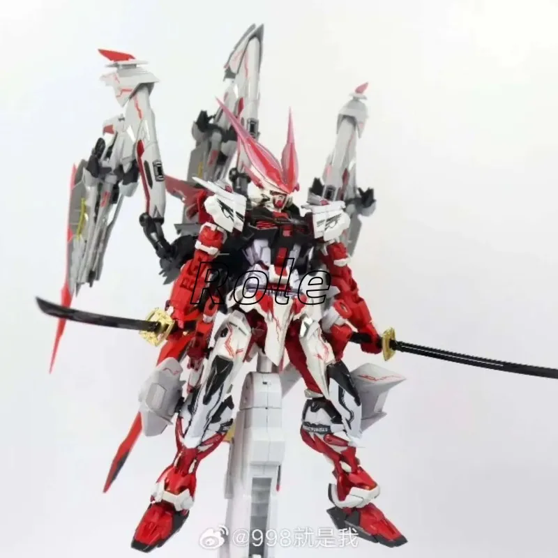 【มีสินค้า】โมเดลประกอบหุ่นยนต์แอ็คชั่นฟิกเกอร์ รุ่นใหญ่ Class 8836 MG 1/100 Red Dragon Astray สไตล์ MB รุ่น MBF-P02 ของเล่นพลาสติก ของขวัญ