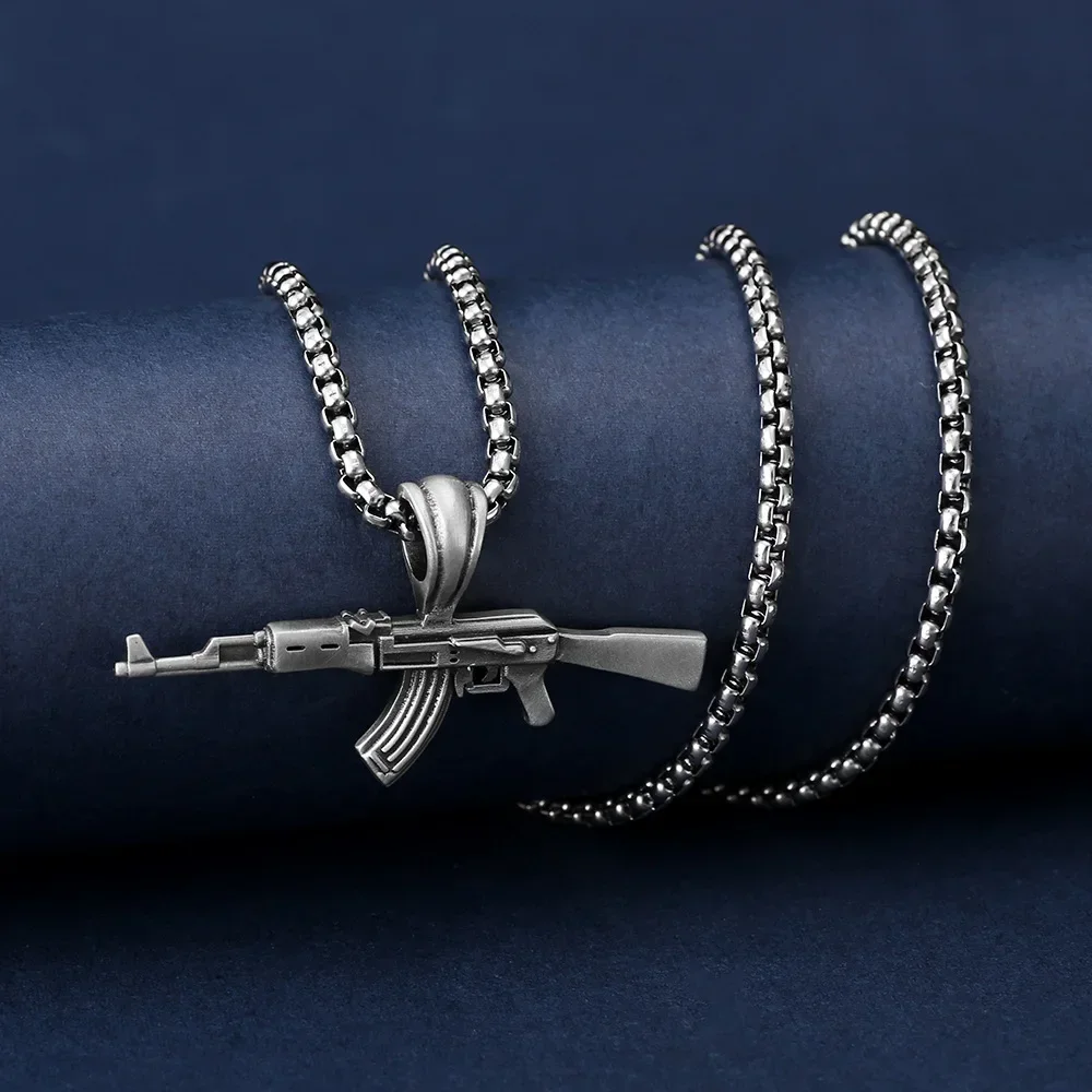 Retro Fashion AK47 Rifle Submachine Gun Pendant Necklace Men\'s Personalized Punk Trend Charm Jewelry