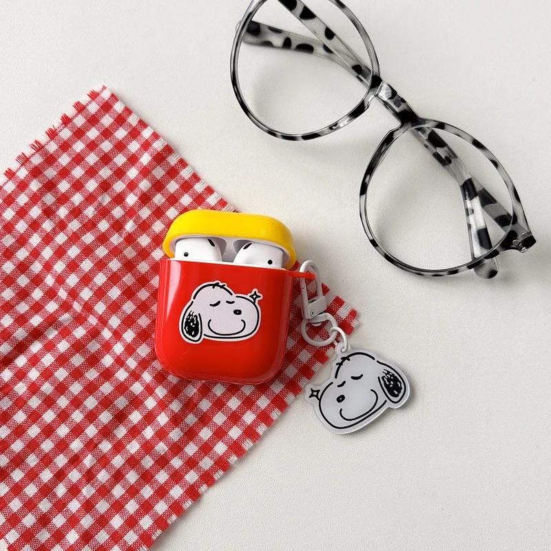 Niedliche Snoopy Charlie Brown Kopfhörerhülle für Airpods 1 2 3 4 Pro 2, kabelloses Bluetooth-Headset, schützende weiche Abdeckung mit Anhänger