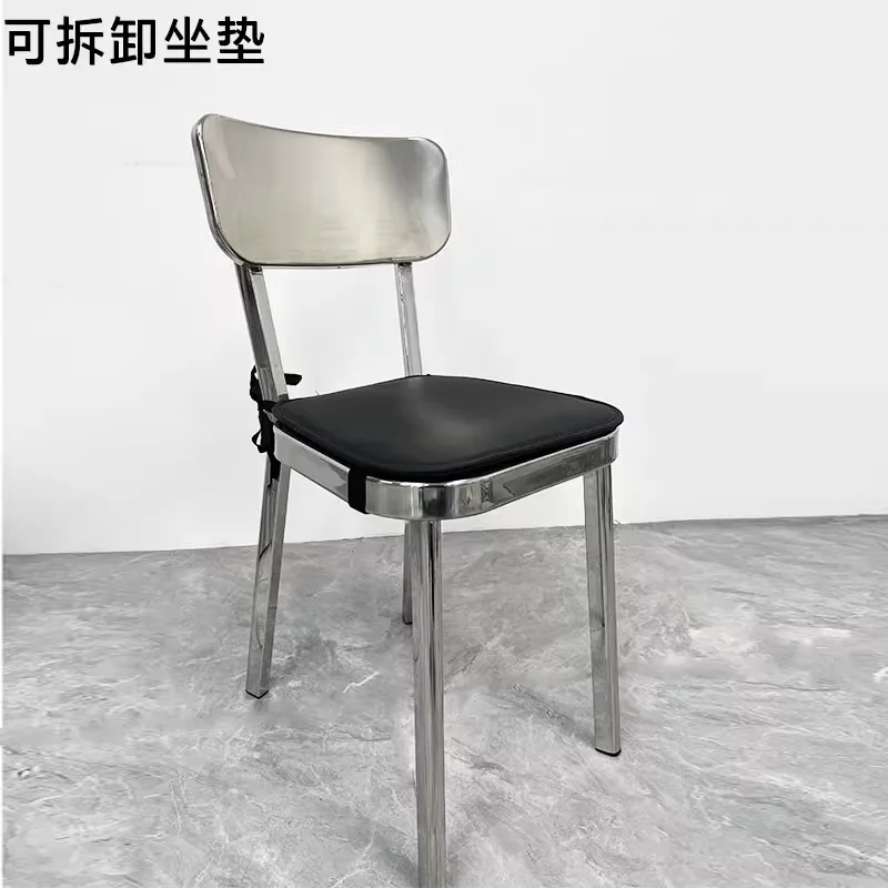 Leather Chair Armchair Outdoor Backrest Iron Chaise Design Nordic Chairs Bar Cafe Lightweight Breakfast Poltrona Kitchen Stool