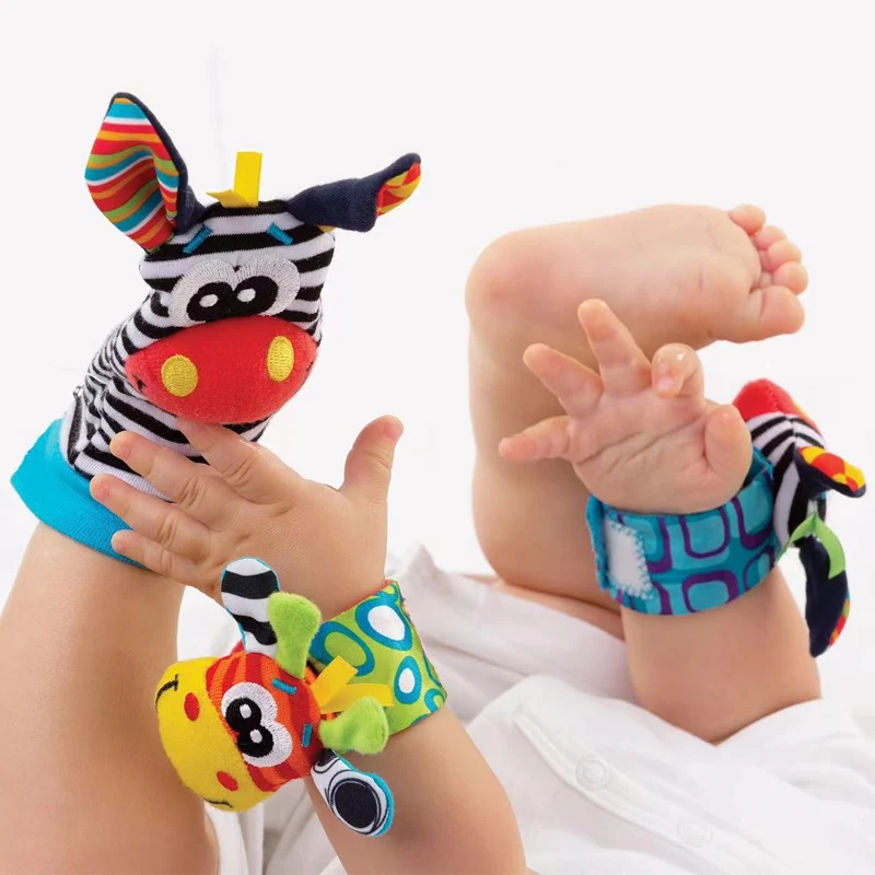 4PCS/SET Baby Rattle Toys Cute Stuffed Animals Wrist Rattle Foot Finder Socks 0~12 Months For Infant Boy Girl Newborn Gift