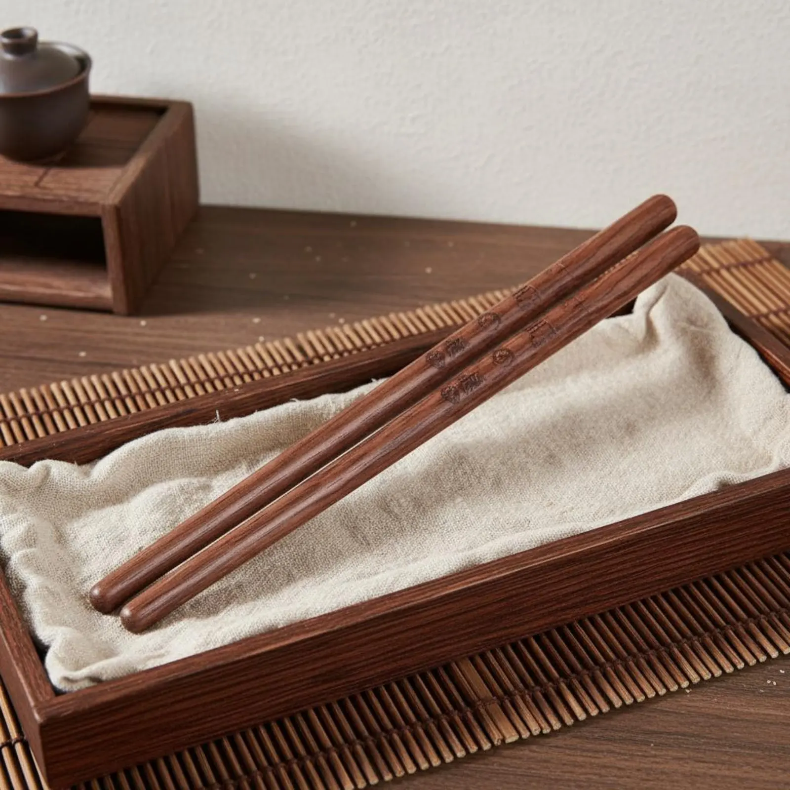 2 Pieces Chinese Drum Sticks Exclusive Model Dense Wood Drum Mallets Wooden Drumsticks Engraved Design for Drummers