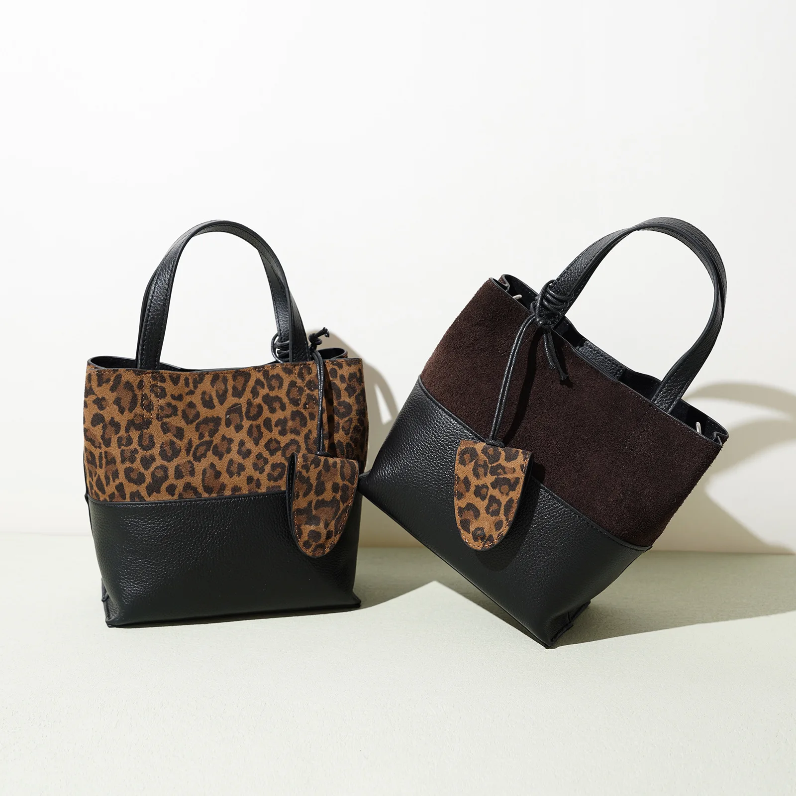 

Fashion Vintage Women Bucket Bag Color Block Frosted Texture Letter Design Leopard Print Cowhide Shoulder Crossbody Bag