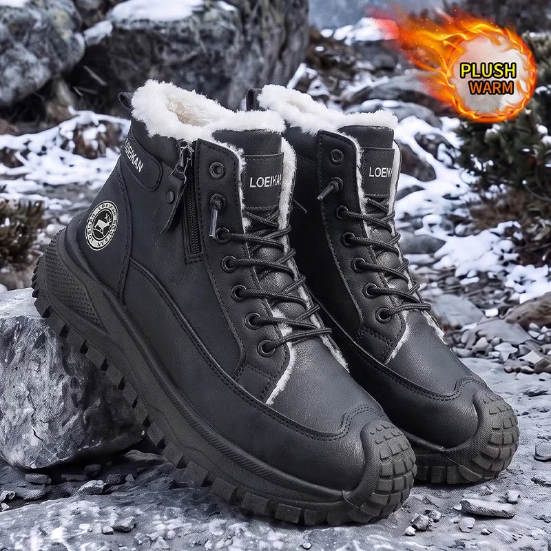 Herren-Winterstiefel mit warmem, flauschigem Innenfutter, hoher Schaftweite, strapazierfähiger Sohle und Schnürung, ideal zum Wandern und für Outdoor-Aktivitäten im Winter. – Detail 1