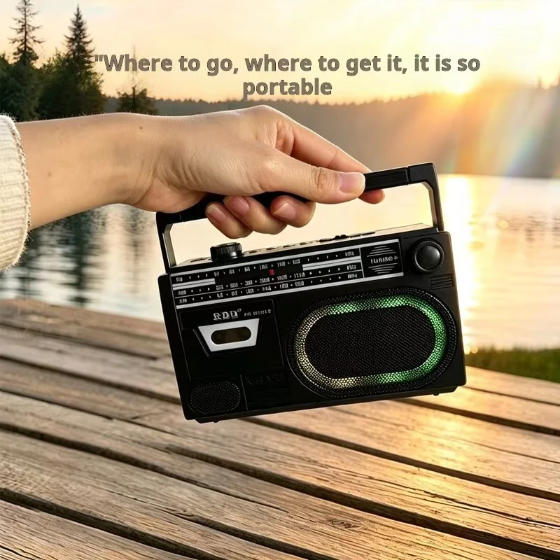 

Portable Retro Nostalgic Handheld Radio with Solar Lights Antenna Stereo Bluetooth Speaker Preferred Gift for Parents