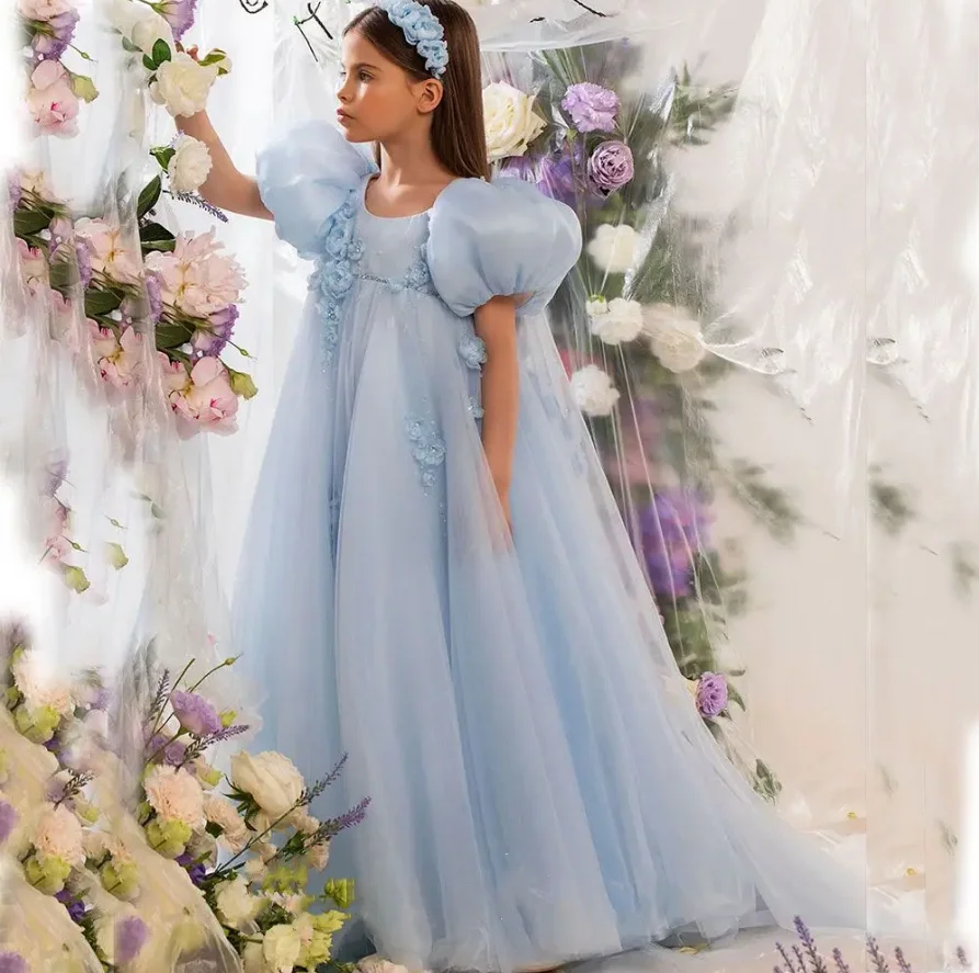 

Sky Blue Arabic Flower Girl Dresses with Cape 3D Flowers Short Puff Sleeves Wedding Birthday Party Gowns Kid Size 1-14T