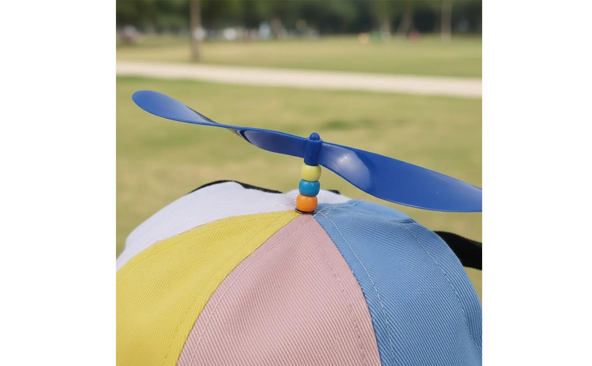 Rotating Propeller Dog Cap Adjustable Strap Pet Propeller Hat Dog Helicopter Hat Aural Holes Rainbow Pet Sport Cap Lightweight