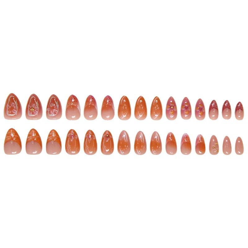 24ชิ้นสไตล์ฝรั่งเศสเล็บปลอมบลัชออนสีชมพูอัลมอนด์กดบนเล็บแกะสลักดอกไม้ทองออกแบบเพชรปลอมเล็บนางระบำเล็บมือ