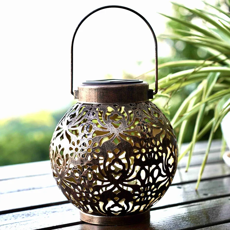

Retro Hollow Waterproof Solar Lamp Outdoor Garden Arrangement Solar LED Light Portable Hanging Lantern For Courtyard Landscape