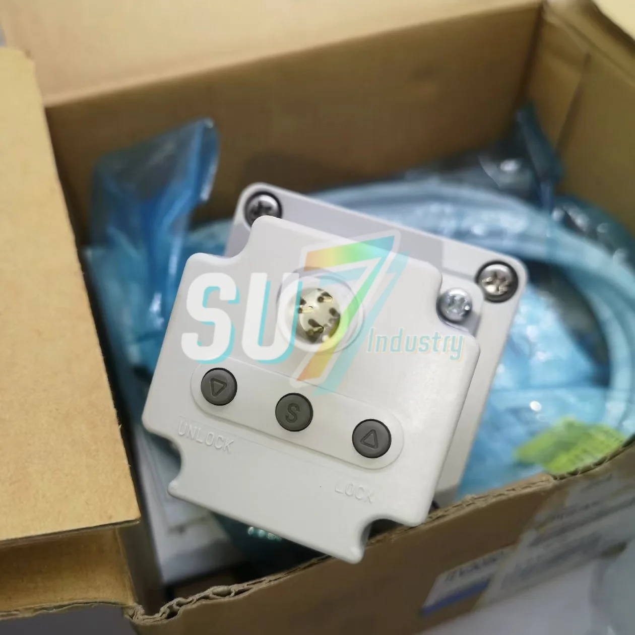 EX260-SEN1 ITV3050-314N 창고 내 새로운 비례 밸브