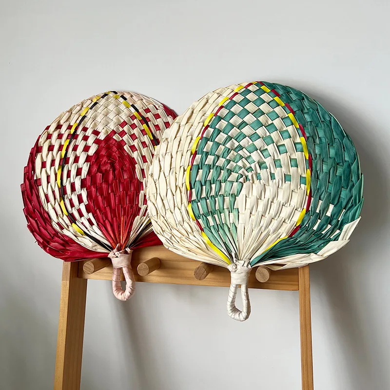 Summer Handheld Woven Straw Fan Palm Leaf Hand Woven Fan Cooling Mosquito Repellent Hand Fans Hanging Wall Decorations