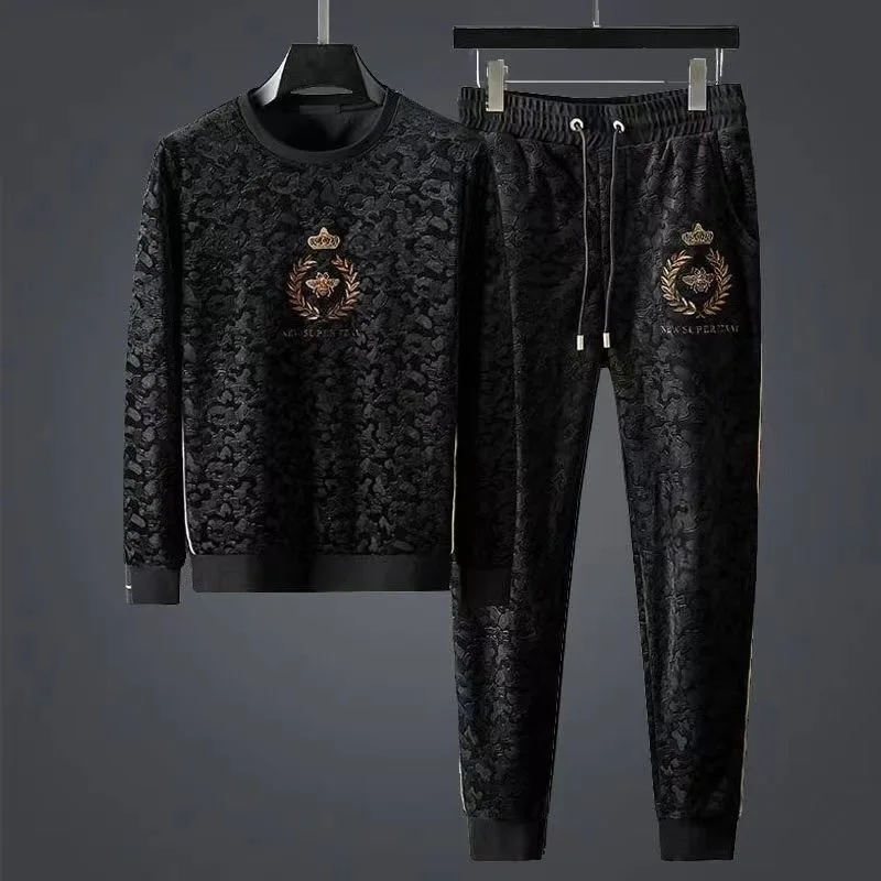 men clothing Embroidery Technology of Men\'s Gold Velvet Suit pants of European Station Light Luxury Fashion Brand two piece set