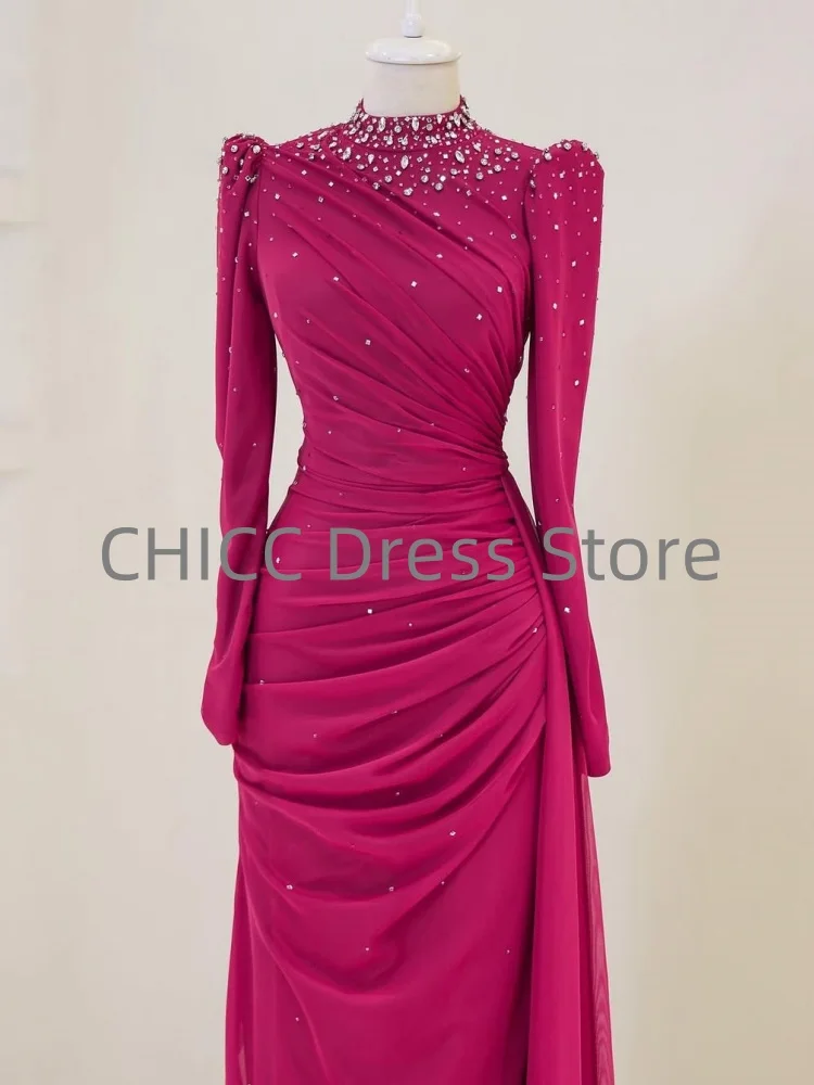 Muslimische Abendkleider aus Tüll, Stehkragen, lange Ärmel, Perlenstickerei, bescheidene formelle Damen-Abschlussballkleider, Hochzeitsgast-Outfits, individuell gestaltet