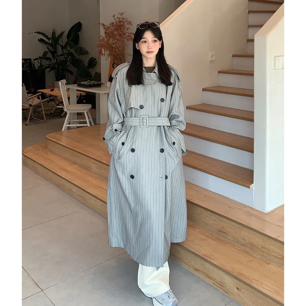 Płaszcz damski SuperAen z wykładanym kołnierzem, dwurzędowy, trencz na jesień, nowy, elegancki, modny, z łączonych materiałów, luźny i długi.