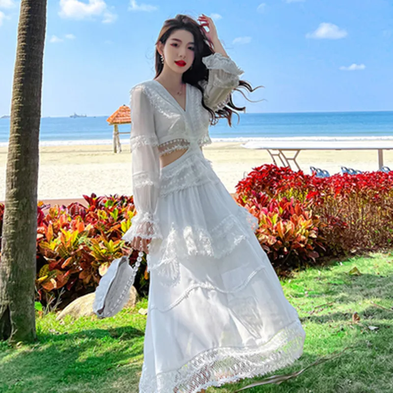 2022 Sexy V-Neck Long Sleeve Sanya Beach Dress Summer New Women Fasion Backless Chiffon White Seaside Holiday Dress