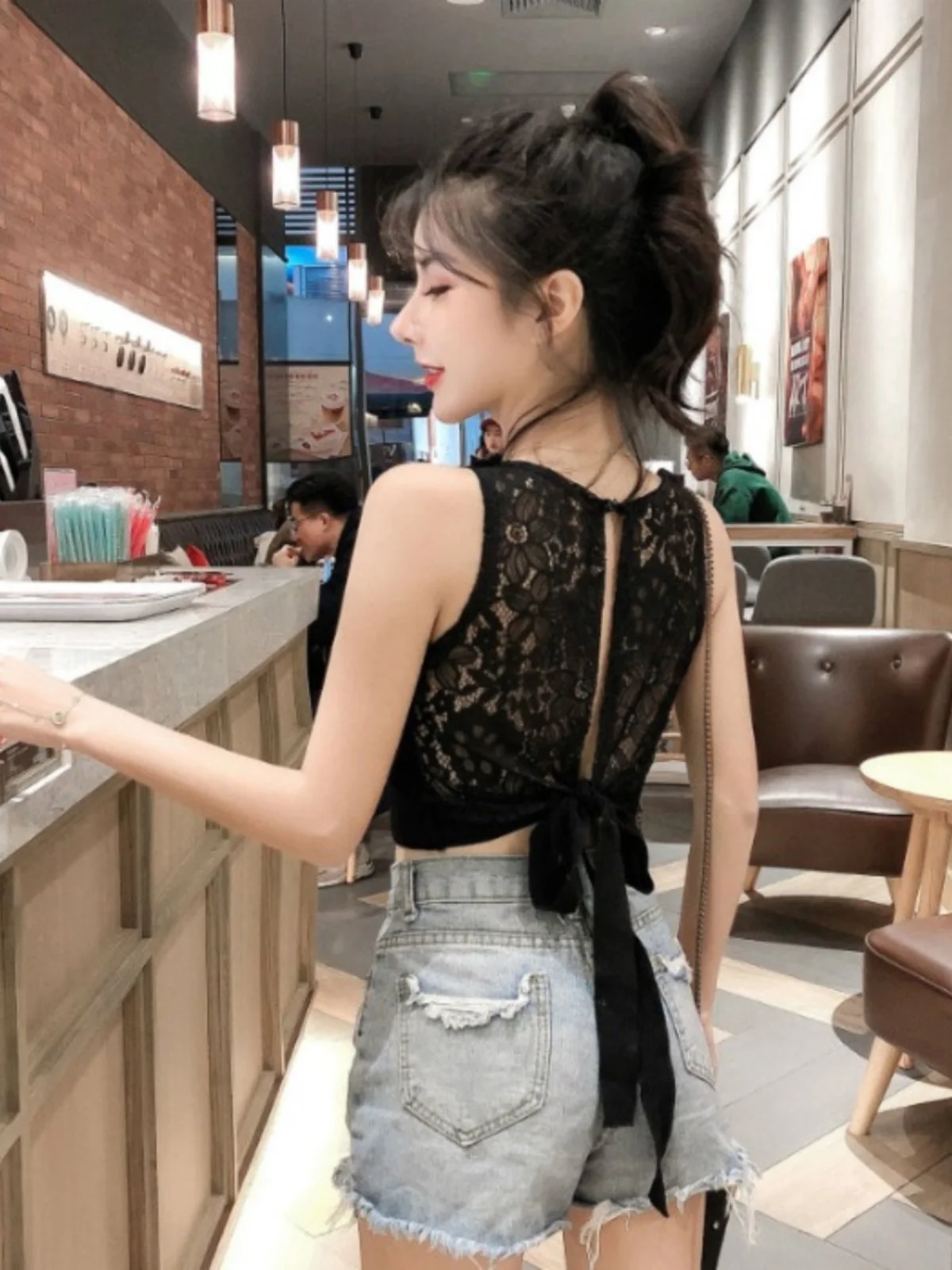 

Fashionable Lace Shirt Women's Short Sleeveless Overhead Summer New Style Elegant Backless Versatile Clothing Lady's Top
