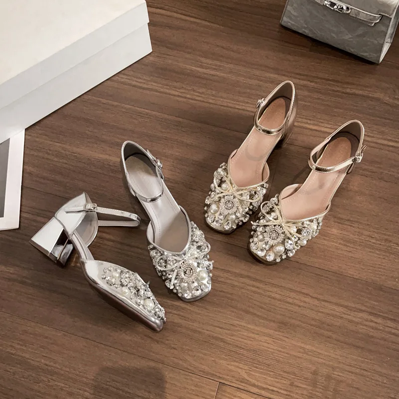 

Fairy Style Hollow Rhinestone Single Shoes for Skirts Buckle Head Sandals Women Summer Thick Heel High Heels Pearl