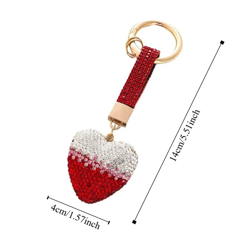 Light Luxury Heart Shining LOVE Keychain Jewelry Accessory Heart Keychain Bling Car Keyring Pendant