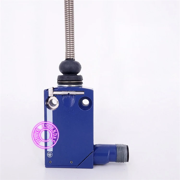 XCMD2107M12 ZCMD21M12 ZCE07 Limit Switch