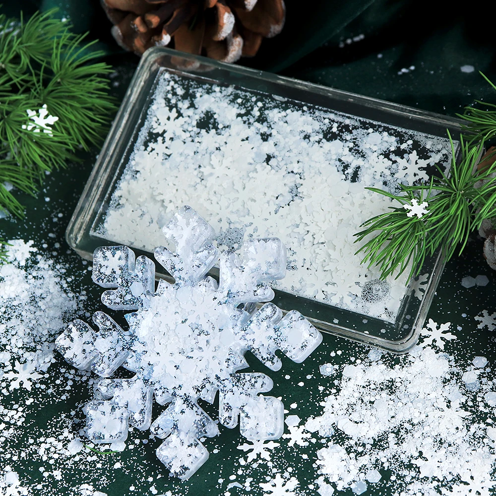 5 g/bag White Snowflakes Sequins Epoxy Resin Filling Mixed Snowflake Hexagon Paillettes Winter Christmas DIY Crafts Decorations