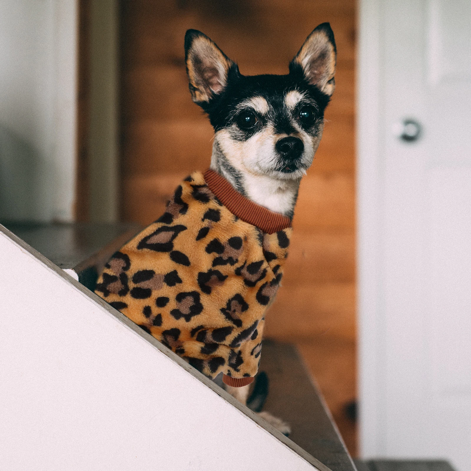 

Warm Dog Sweater Small Cute Clothes Comfortable Wear-Resistant Puppy Vest Breathable Outdoor Pet Clothing For Dogs Thicken