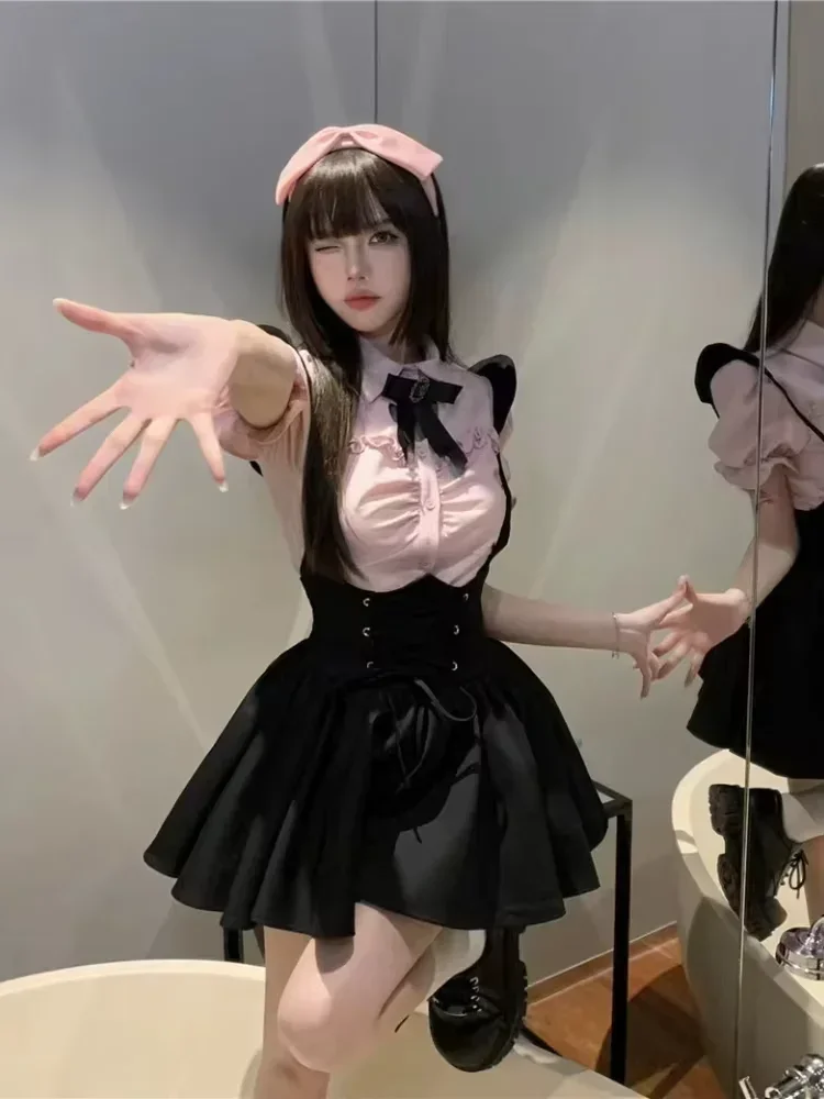 Summer Cute Girl Kawaii Two-piece Women Korean Stlye Elegant Pink Puffed Sleeves Heart Hollow Shirt + Black Suspender Mini Skirt