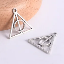 10pcs Triangle Shape Charms Tibetan Silver Color Metal Loose Pendants For Jewelry Making DIY Crafts Findings